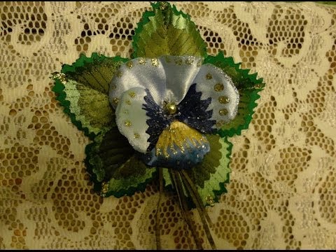 Видео: Анютины глазки. Гильоширование или выжигание по ткани