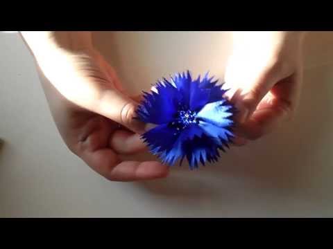 Видео: Большой Василек из атласной ленты / D.I.Y Large Cornflower of satin ribbons