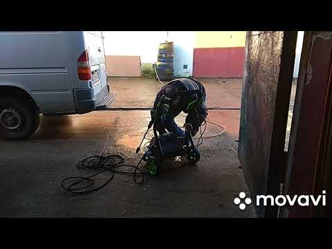 Видео: Обзор мойки высокого давления GREENWORKS G 7