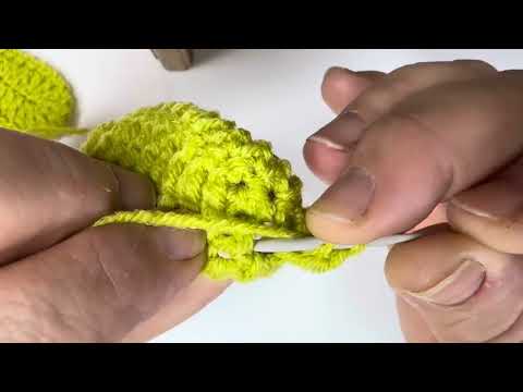 Видео: Лепесток для салатового жилета. МК. 