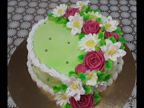 Видео: Тортик с розами и ромашками (Cake with roses and daisies)