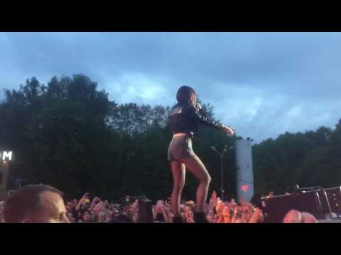 Видео: Ольга Бузова - Привыкаю