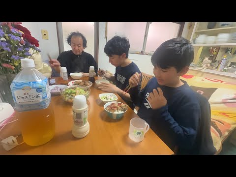 Видео: Про сад. Как выбрасывается мусор. Про еду. Что готовим в Японии. Про сына. Переходный возраст