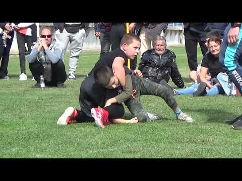 Видео: "Wrestling Team Stoev" представя  -  народни борби, Микрево, 04.10.2025 г.