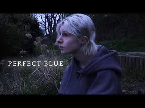 Видео: идеальная грусть