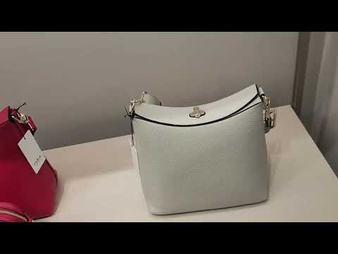 Видео: Байер в Италии 🇮🇹 Furla outlet Italy 🇮🇹 2 часть. до 30%. Заказы на WhatsApp+393774965876