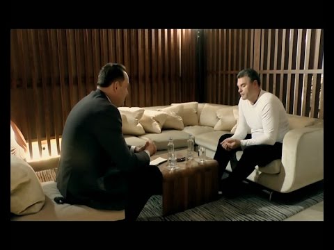 Видео: Актер Евгений Дятлов в программе «Простые вопросы» с Егором Хрусталевым