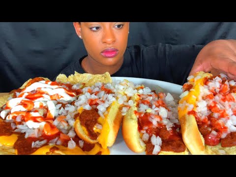 Видео: ASMR МУКБАНГ CHILI CHEESE HOT DOGS + CHILI CHEESE NACHOS REAL EATING SOUND NO TALKING 먹방 EATING SHOW