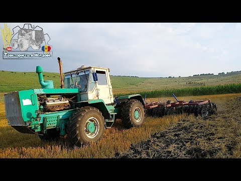 Видео: Дискование почвы на т-150к /Moldova