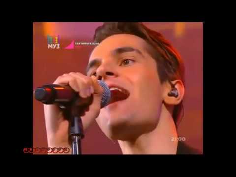 Видео: Премьера! MBAND - Ниточка. LIVE  "Партийная зона МУЗ-ТВ"