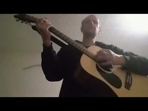 Видео: Первая любовь