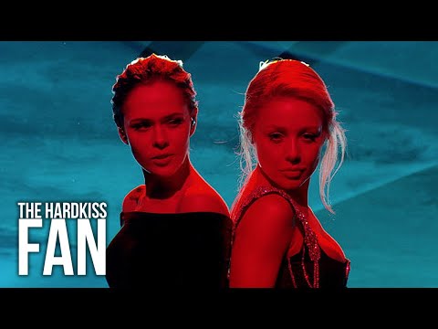 Видео: Юлія Саніна та Тіна Кароль - Вільна (Вечерний Квартал)