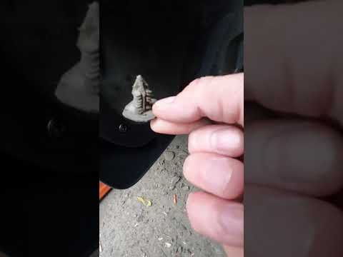 Видео: Оригинальные брызговики от рено флюенс на рено меган 3