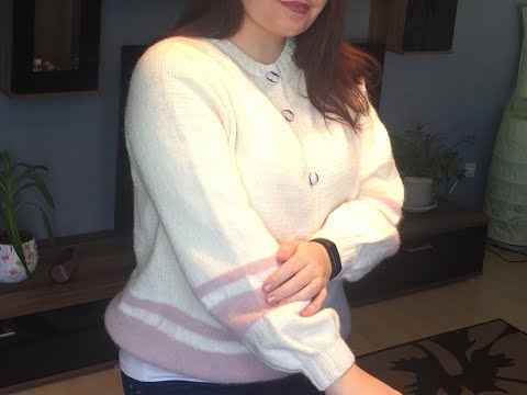 Видео: МК Кофта (кардиган) спицами на пуговицах. Часть 3. Вяжем рукава подробно 2 варианта.