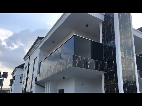 Видео: Столько стоила установка окон, стеклянных перил, лестничных ограждений и душевых кабин в Лагосе.