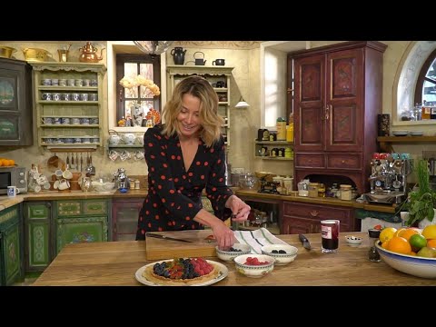 Видео: «Едим Дома!» с Юлией Высоцкой — Просто по-домашнему (05.06.2021)