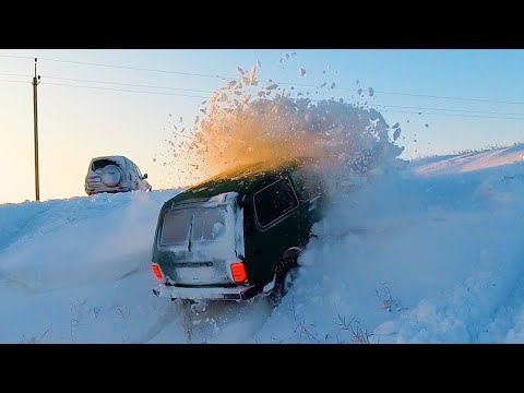 Видео: ОБЕЗУМЕВШИЕ водители НИВА,УАЗ и ПАДЖЕРО против СНЕГА на OFFROAD!КРЫМ ЗАМЕЛО!