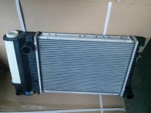 Видео: Новый Радиатор БМВ Е-34. Сравнение нового и "родного".