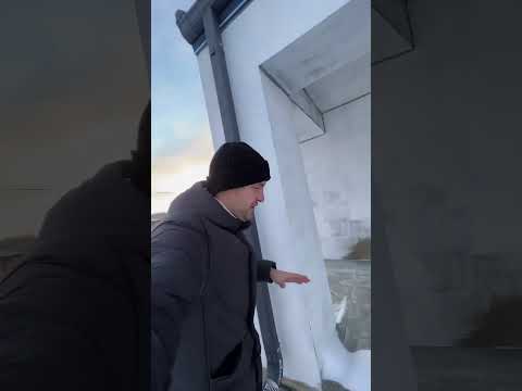 Видео: Blower door test ч1 #загородныйдом #утепление #продувание #архитектура #проект #двери #дом #тепло