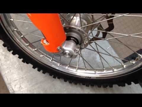 Видео: Как установить переднюю ось KTM/Husaberg