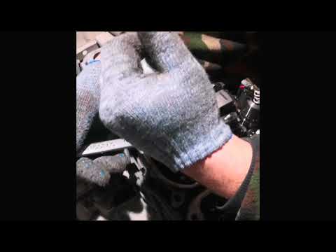 Видео: Регулировка клапанов, насо-сфорсунок Scania P380,P440