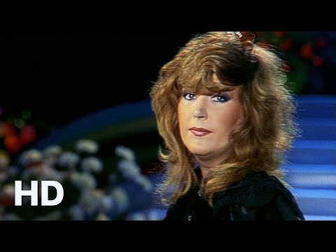Видео: Алла Пугачёва - Желаю счастья в личной жизни («Цветы и песни Сан-Ремо в Москве») 1986