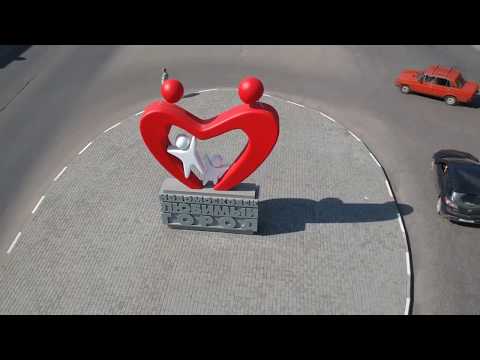 Видео: город Новомосковск Тульской области - прогулка сверху