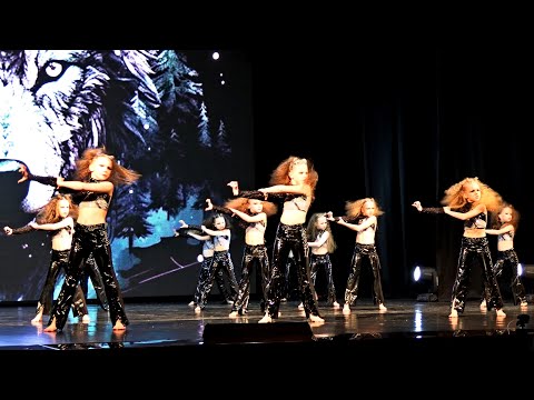 Видео: Центр современного творчества "Атмосфера" г.Борисов. "Dance New Year" 15.12.2024г. 0032