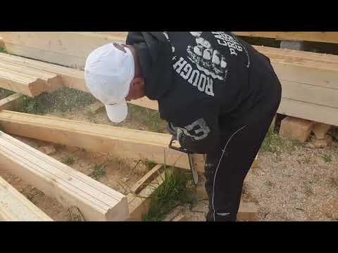 Видео: Соединение бруса Ласточкин хвост