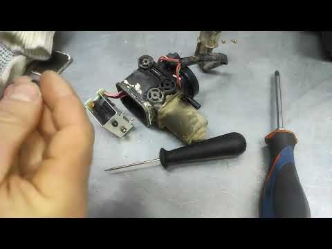 Видео: Мигает лампа 4wd на Сузуки гранд Витара 2004г , решение проблемы ...