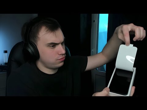 Видео: ГЛЕБ КУПИЛ НОВЫЙ ТЕЛЕФОН | КИШКИ СКВАД