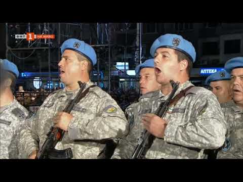 Видео: Тържествена заря-проверка на площад "Съединение" в Пловдив - 06.09.2021 по БНТ