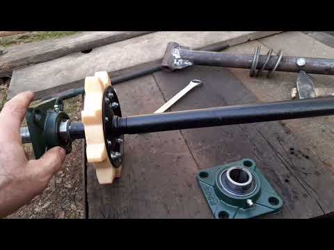 Видео: Делаю мотобуксировщик на 600--й  гусенице лонг. Первая часть.