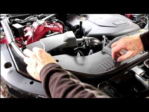 Видео: Range Rover Sport Ленд Ровер Спорт 3,0 2014 года Замена масла в двигателе и фильтров