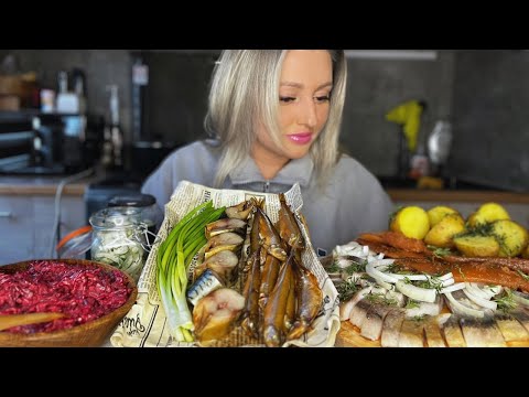 Видео: МУКБАНГ💃СКУМБРИЯ🐠КОРЮШКА🐡СЕЛЁДКА И ИКРА💣ДЗЕН ПРОЩАЙ?)