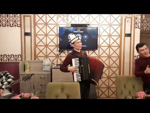 Видео: ТЕЗ КӨР!!! Келтире ырдады. Шумкар Тынчтык уулу.