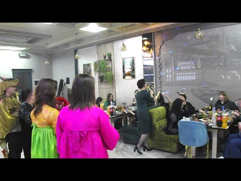 Видео: 3-Часть вкусного банкета Ресторана "Танхо"