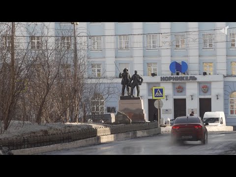 Видео: ЗАПОЛЯРНОЕ ГОСТЕПРИИМСТВО