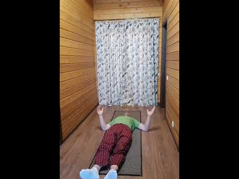 Видео: Реабилитация последствий инсульта. Ещё раз об активации сгибания коленного сустава...