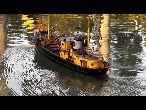 Видео: рыболовный траулер Сириус масштаб 1:48 часть 2