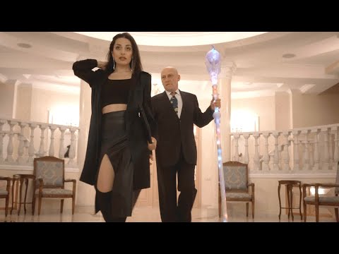 Видео: ПОТРЯСАЮЩИЙ ФИЛЬМ! ВОЛШЕБНЫЙ ПОСОХ ПОПАДАЕТ В РУКИ ЧИНОВНИКА! Настоящий Дед Мороз! Русский фильм