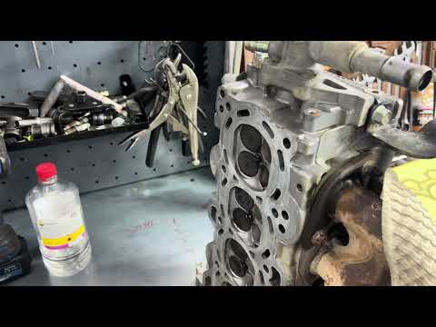 Видео: Киа спортейдж 2.0 G4NA. Стук поршней и ошибка по фазам.что внутри?