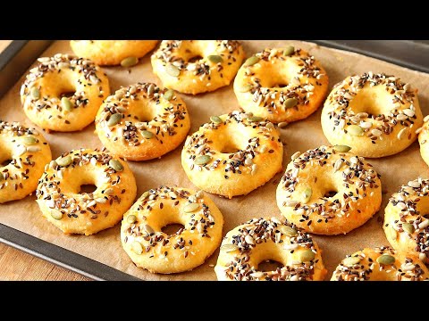 Видео: ЕСТЬ Дома ТВОРОГ? ПРОСТЕЙШИЙ Рецепт ТВОРОЖНЫХ Колечек В ДУХОВКЕ. БЕЗ Дрожжей. Бейглы.