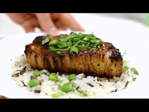 Видео: Свинина на косточке в ананасовом маринаде