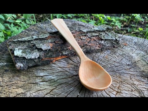 Видео: Роблю ложку з вільхи на природі - відео для відпочинку 🌿 Make a wooden spoon in the nature