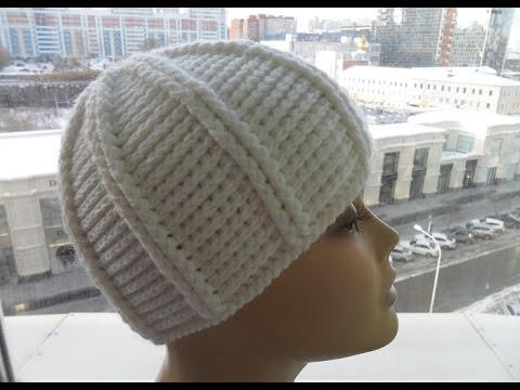 Видео: Теплая зимняя шапка ( вязание крючком для начинающих) Warm winter hat (Crocheting for beginners) #40