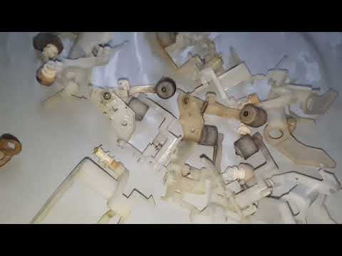 Видео: ролики из поролона для чистки БВГ видеомагнитофона. я убираю объясню почему.