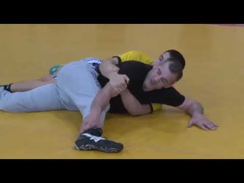 Видео: Мастер-класс по вольной борьбе (Бувайсар Сайтиев и Виктор Алексеев)