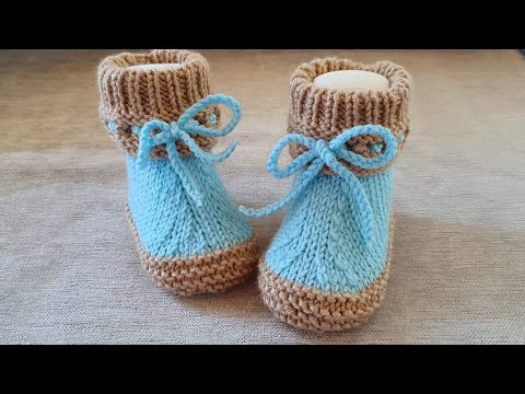 Видео: Пинетки на двух спицах / 3-6 мес