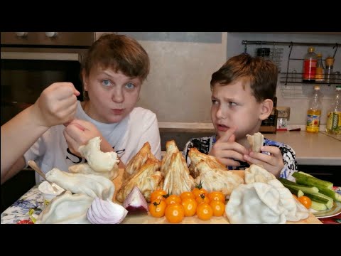 Видео: Мукбанг Жареные хинкали с мясом, сыром Сулугуни, Хачапури по-Аджарски /Отвечаем на вопросы